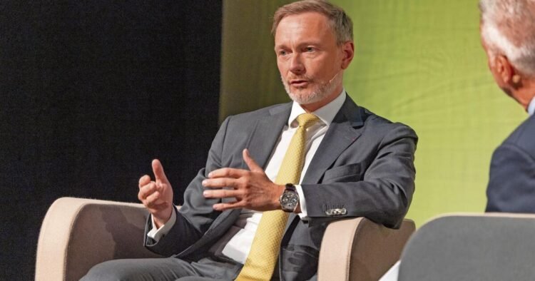 Finance Forum Liechtenstein discusses stability in turbulent times