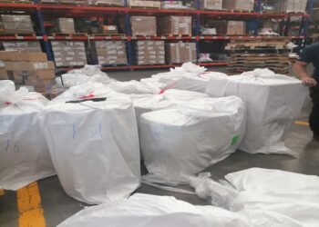 Customs retains more than 7,000 kilos of irregular merchandise in courier shipments