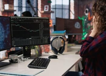 How Artificial Intelligence Is Transforming Economic Analysis in Trading