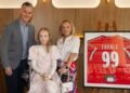 Johnny Sexton lines out to help fundraise €65k for ‘butterfly skin’ charity
