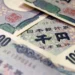 Yen hits new low against Singapore dollar