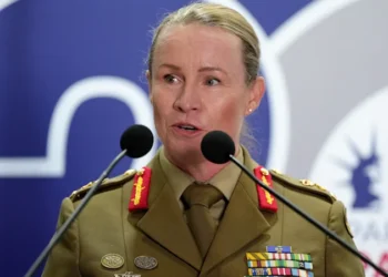 Susan Coyle to become first woman army chief, Mark Hammond to lead ADF
