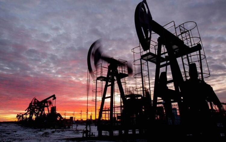 Oil steady as Hormuz constraints offset US-Iran peace hopes