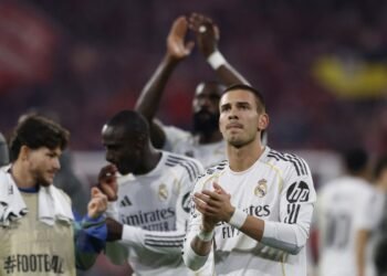 Football: Soccer-Real Madrid left to sift through wreckage after Bayern blow shatters another disappointing season