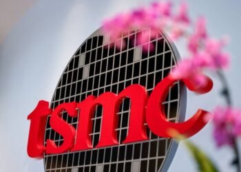 TSMC shows smaller, faster chips without a pricey new tool from ASML
