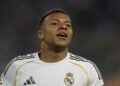 Football: Soccer-France striker Mbappe suffers hamstring injury ahead of World Cup