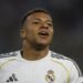 Football: Soccer-France striker Mbappe suffers hamstring injury ahead of World Cup