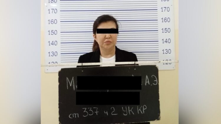 In Osh, the State Committee for National Security detained employees of the Kyzmat State Institution suspected of receiving bribes for the legalization of foreigners