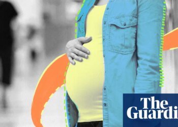 Kindness of strangers: I was so pregnant I couldn’t see my feet when a woman offered to tie my shoelace | Pregnancy