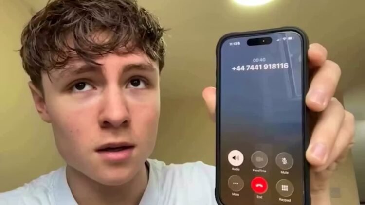 01:13EnglandWith an absurd question, Henry exposes an AI fraud call141644