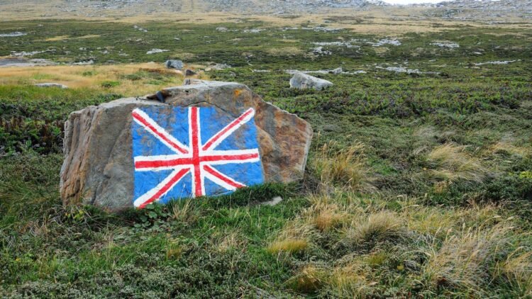 Repeated control of the Falkland Islands after the American threat