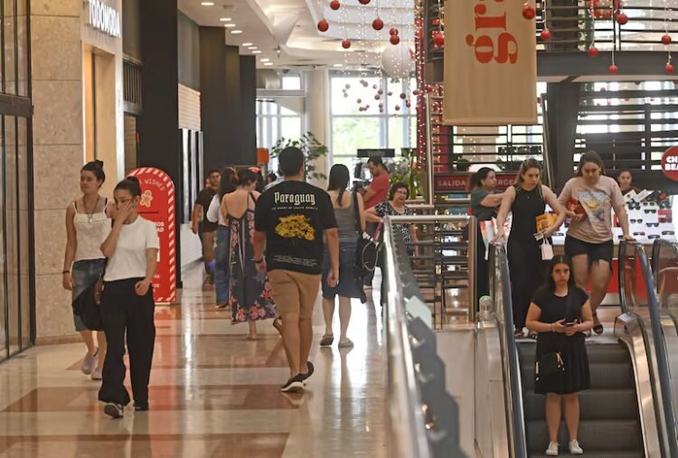 Sales indicator registered strong dynamism in commerce and services in February – Economy
