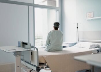 Counseling and community for foreign cancer patients in Japan