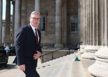 Mandelson vetting fiasco leaves Starmer looking like lame duck