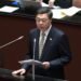 Premier touts economic resilience as budget advances