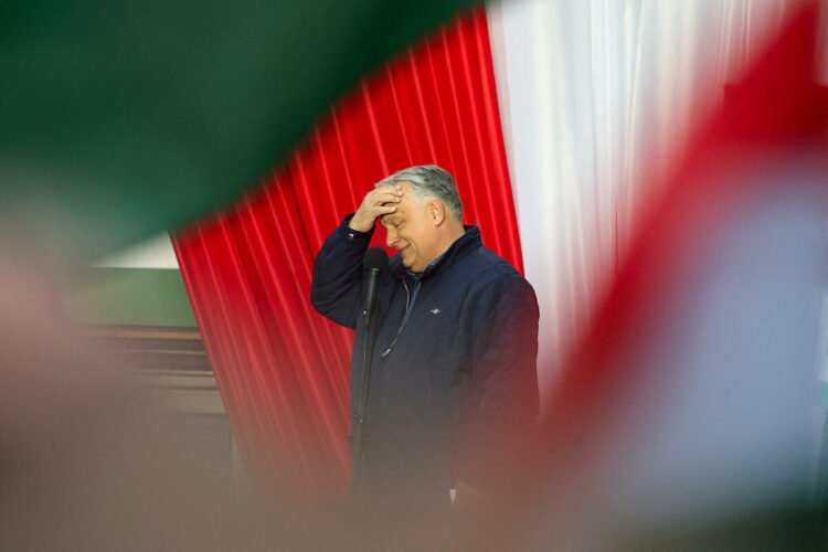 The Guardian: Orban’s associates rush to transfer wealth from Hungary after election defeat