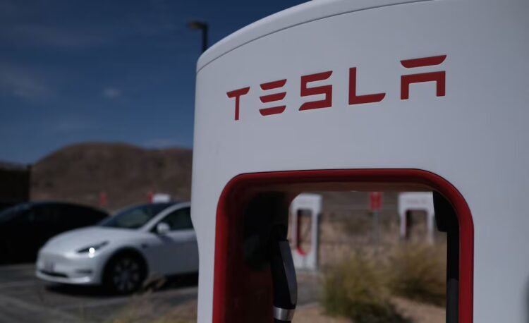 Tesla seeks engineers in Taiwan for new artificial intelligence chip complex