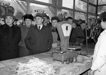 Chuchuk and a richly laid table in a yurt – memories of the head of the Kemin farm about the visit of the leader of the USSR M. Gorbachev