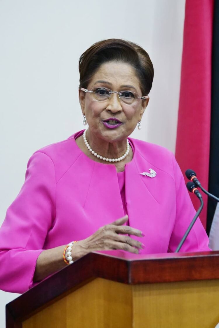 Persad-Bissessar escalates Caricom dispute – CNC3