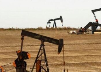Oil rise continues as stock markets decline due to possible truce in Iran