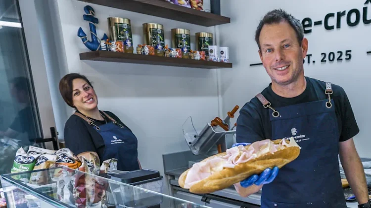 Melbourne CBD shops: Vacancy rates plummet as restaurants and bars surge