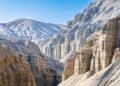 Ancient volcanoes, brontoretii and “singing” sands: what “Altyn-Emel” hides
