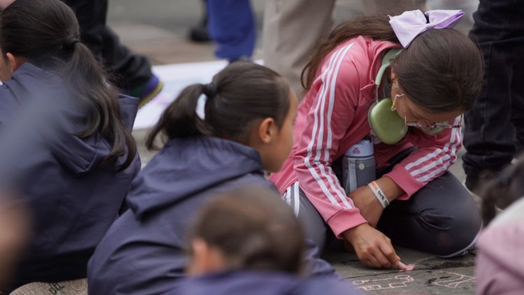 Children enter the presidential debate: candidates assume commitment to 14 million girls, boys and adolescents
