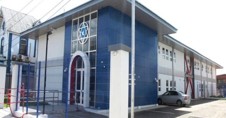 Arima man shot dead while offloading vehicle | News Extra
