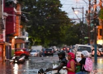 Rains will begin in the early morning and will last throughout Saturday, reports Indomet