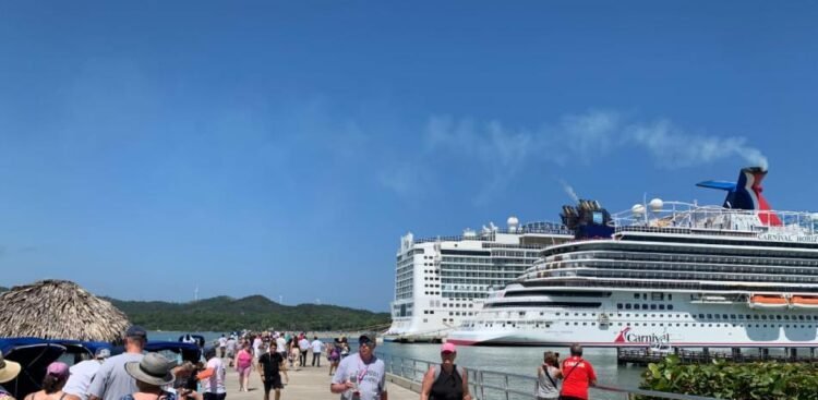 Cruise ships will be able to operate casinos when they dock in Dominican waters