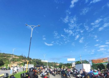 Five days of Santander strike: there are three active blockades, they closed the Lebrija road to the Palonegro airport again
