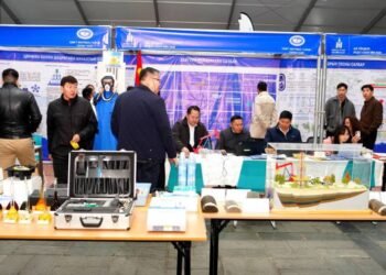 Energy, Industry Ministries Hold Open Day at Sukhbaatar Square