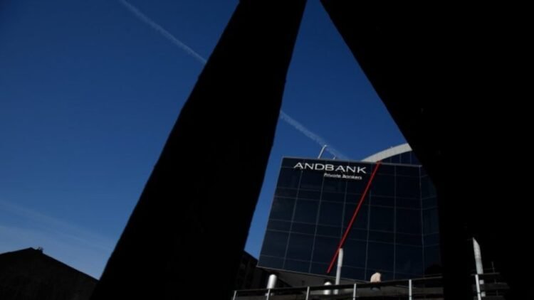 The Andorran bank, Andbank, wants to train between 600 and 1,000 people every year in financial education