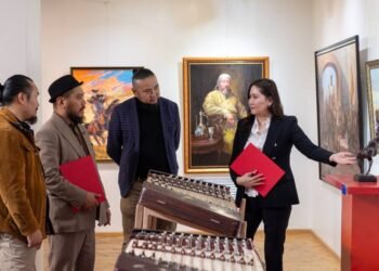 15th Exhibition by Artist-Teachers on Display