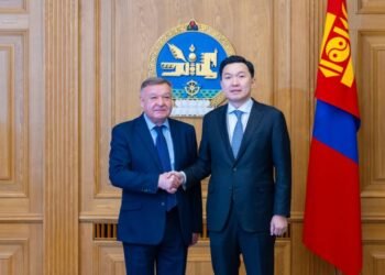 PM Uchral Holds Talks with Russian Ambassador on Fuel Supplies