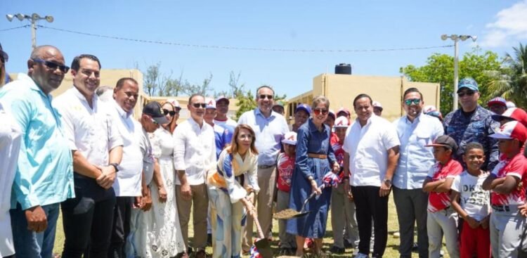 Inefi begins construction of a play at a Puerto Plata school