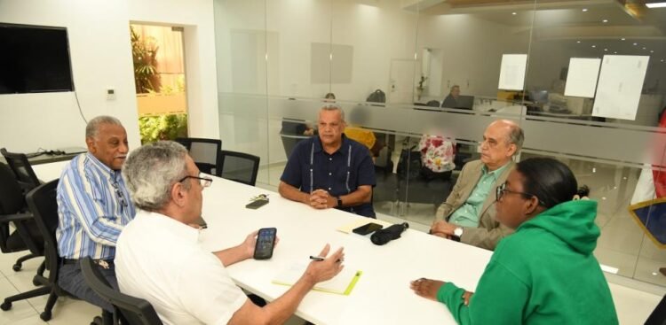 Families from the Piantini sector denounce the industrial power plant that affects their peace and health