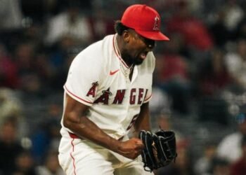José Soriano shines in the Major Leagues with a historic start