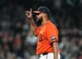 Kenley Jansen rises to third place in all-time saves in Detroit victory