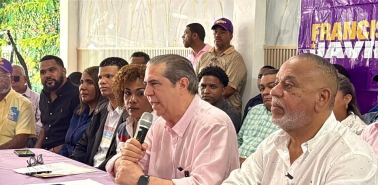 Francisco Javier sees inexplicable reaction of officials to statements by Danilo Medina