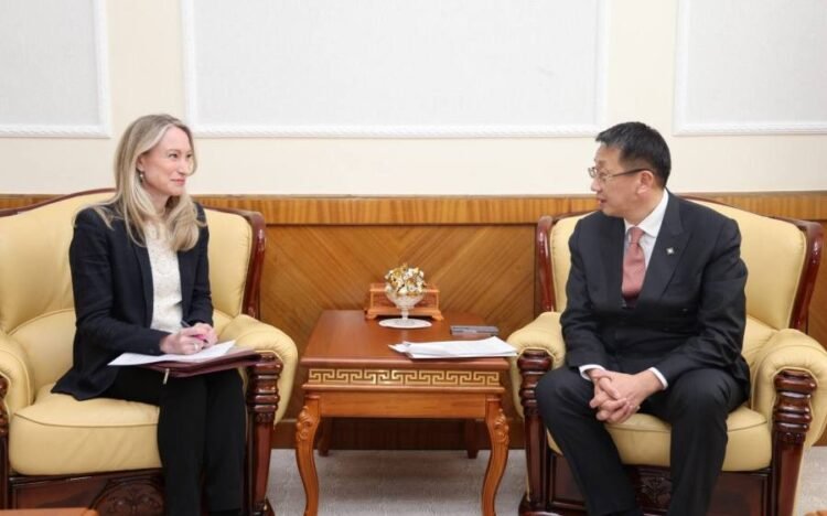 Views Exchanged on Expanding Cooperation in Education Sector
