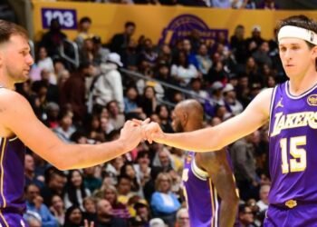 Doncic, Reaves out with injuries as Lakers prepare for playoffs