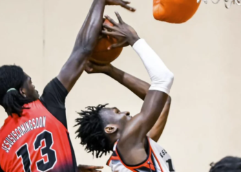Giants repeat as champions | Sports
