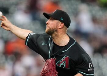 Ildemaro Vargas and Merrill Kelly help Diamondbacks beat Orioles 4-3
