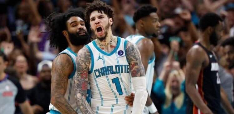 LaMelo Ball makes the winning basket for the Hornets, the team that beat the Heat
