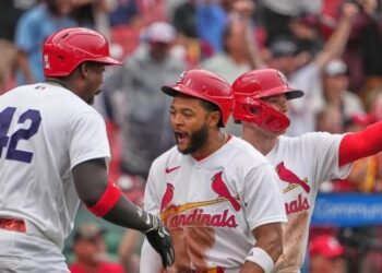 Jordan Walker extends his hitting streak to 11 games and San Luis defeats Guardians