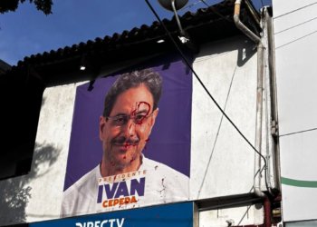 Iván Cepeda’s campaign headquarters is attacked in Medellín one day after his inauguration: the incident joins other attacks on political headquarters in the country