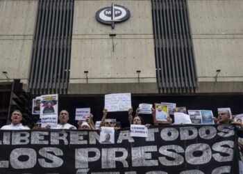Relatives denounce torture in prisons