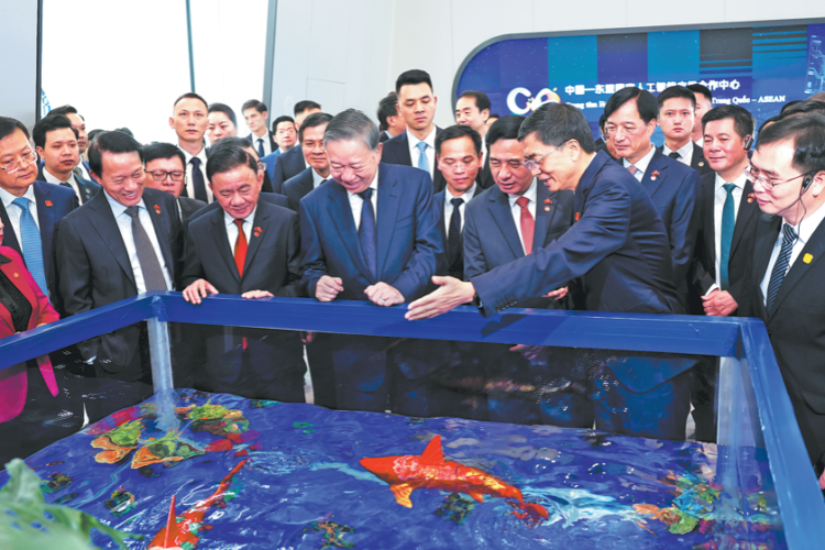 Visit highlights Sino-Vietnamese ties – World