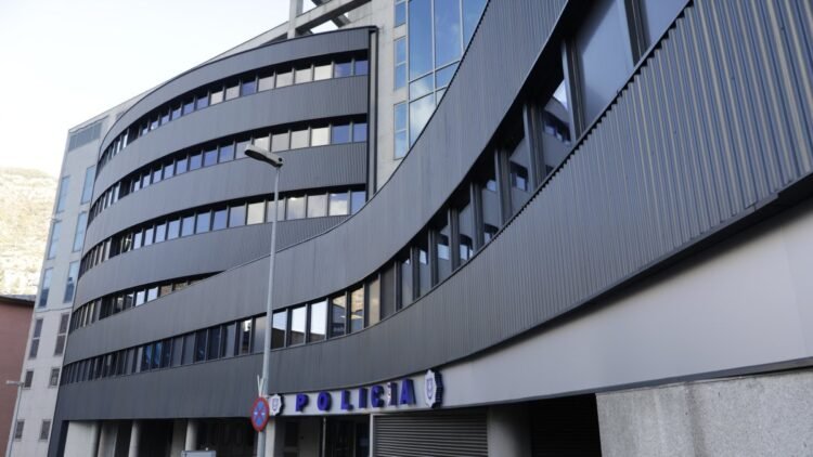 The mother of a 10-year-old boy denounces a judo instructor in Andorra for assaulting the child